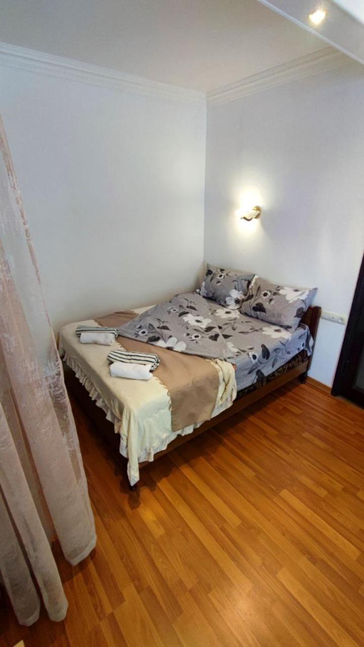 Apartments On Sayat-Nova 14 Erivan Exterior foto